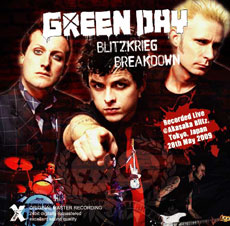 >2009�N5/28�A�j���[�A���o���w21st Century Breakdown�x�̃����[�X�ɔ����A�ԍ�BLITZ�ł����Ȃ�ꂽ������̃v���~�A�E���C�u�𒴍������̃I�[�f�B�G���X�^���ɂĊ��S���^�B